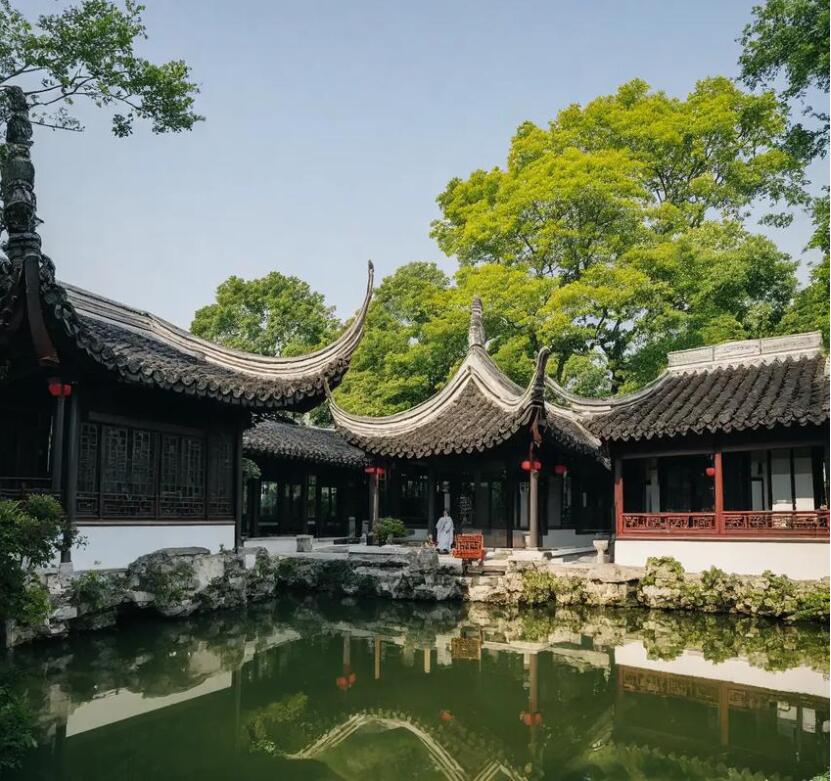 广水向彤土建有限公司